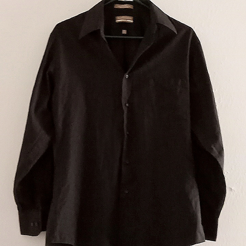 Van heusen long-sleeved button up